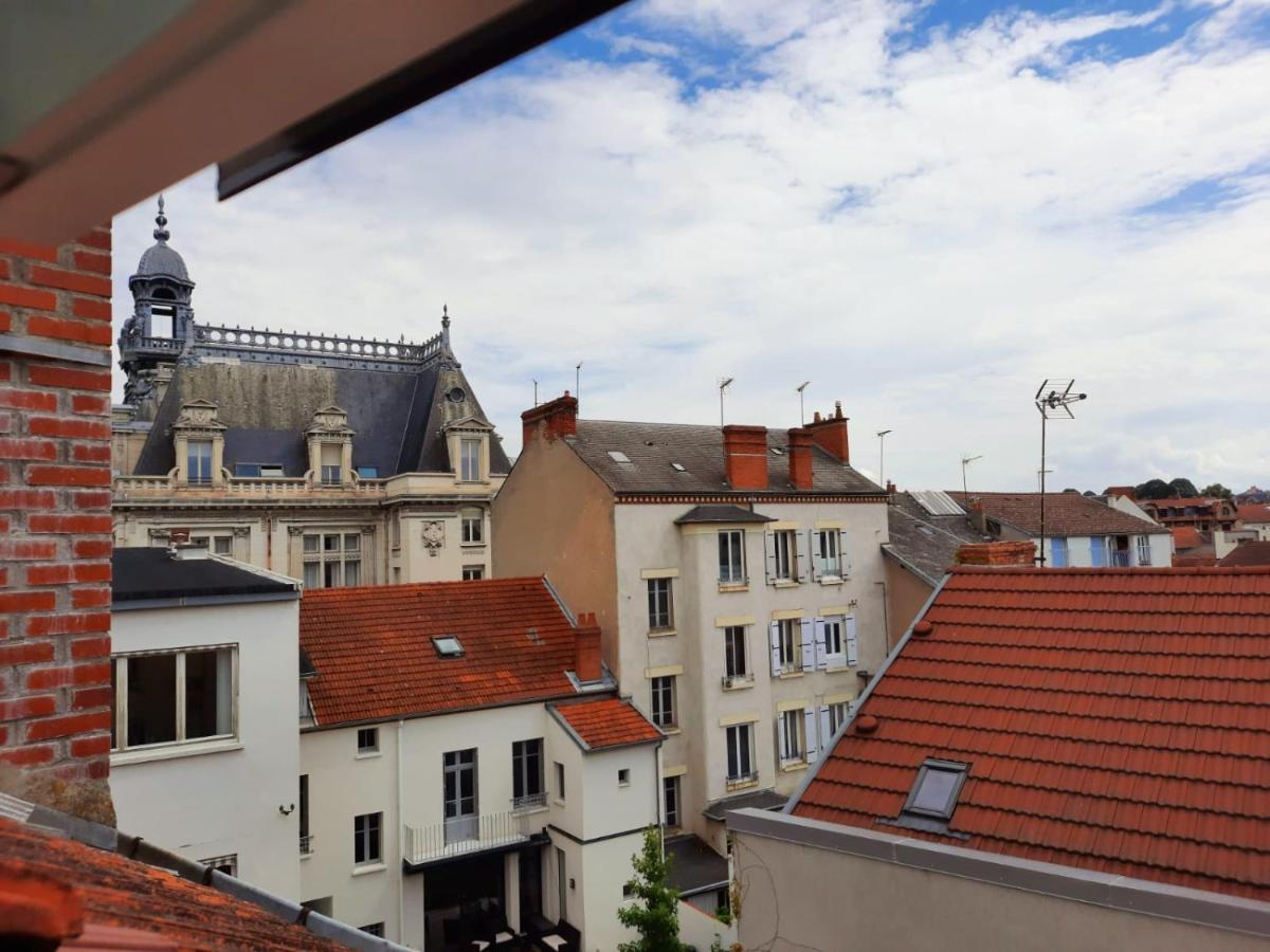 Ferienwohnung Le Chic Broc Ground Vichy Exterior foto