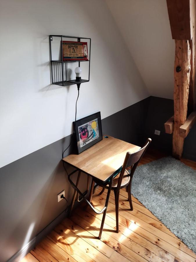Ferienwohnung Le Chic Broc Ground Vichy Exterior foto